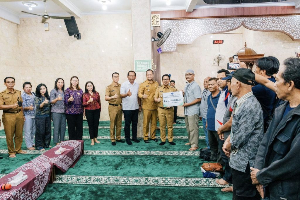 Jelang Hari Raya Idul Fitri